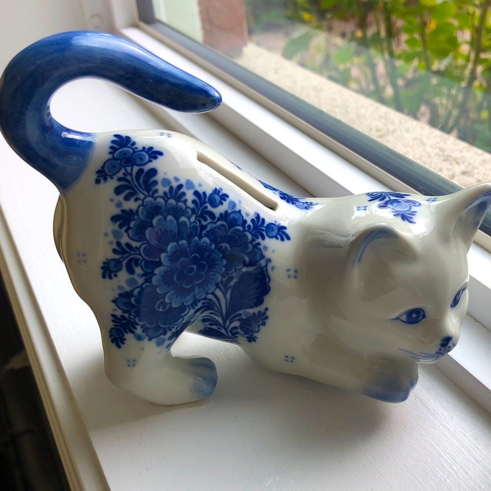 Andrea by Sadek Porcelain Cat Bank